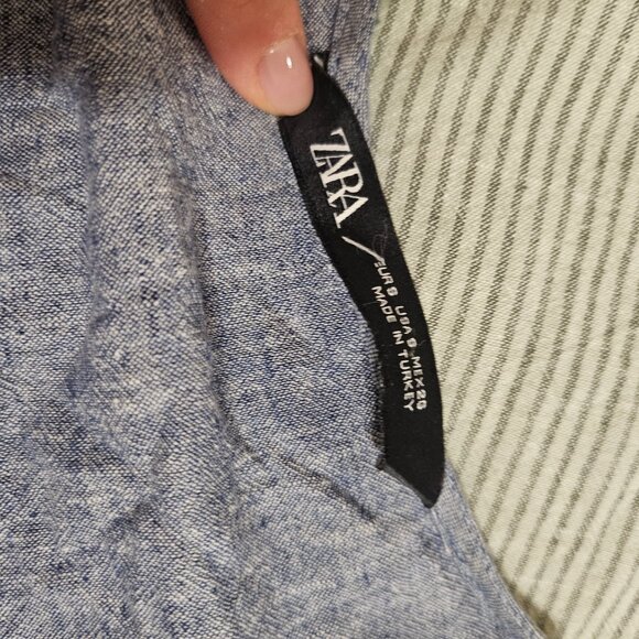 Zara jean-like blouse - Picture 3 of 3